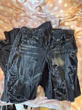 DASYORI Black Distressed Women's Layered Jeans